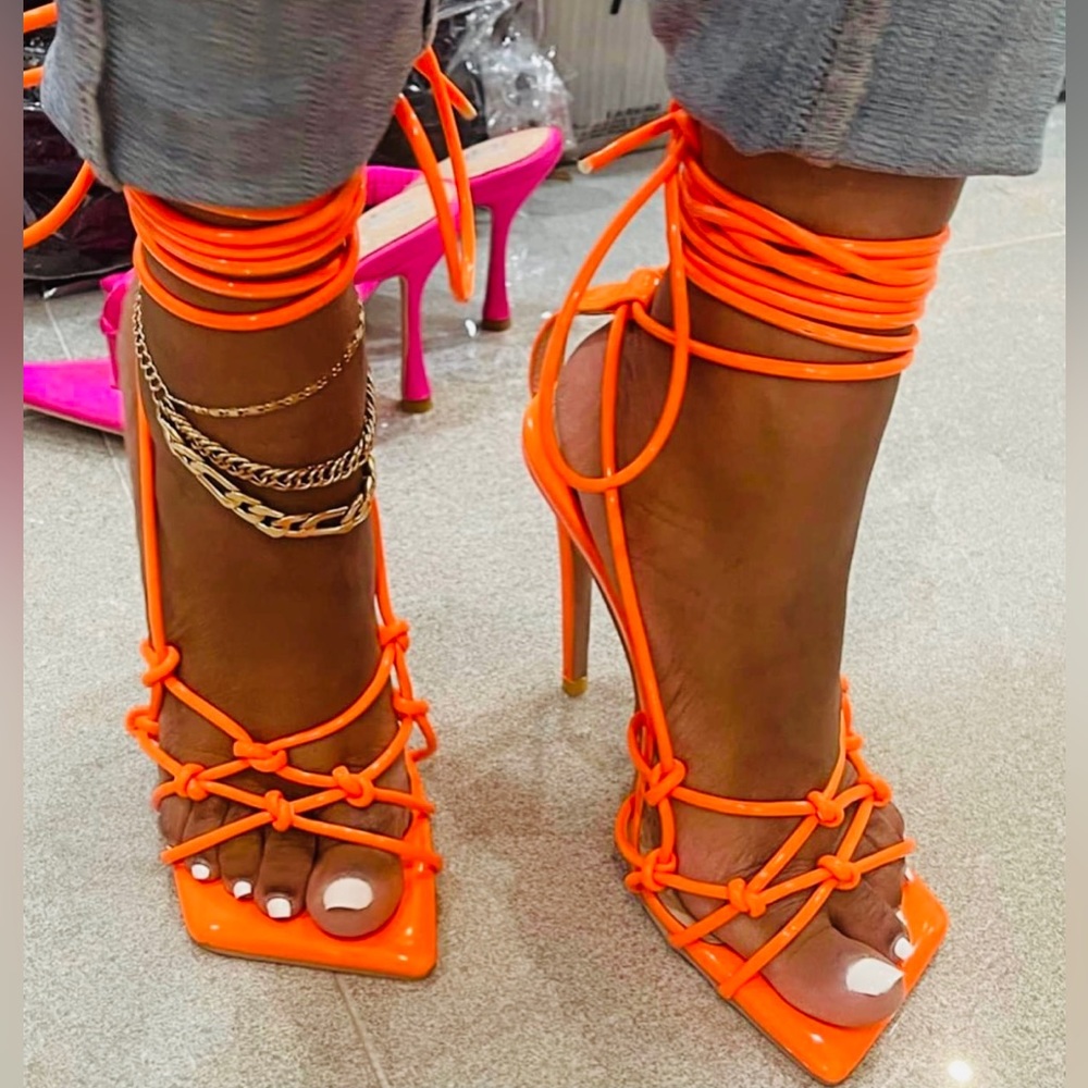 Shane Justin strappy lace up heels NEW